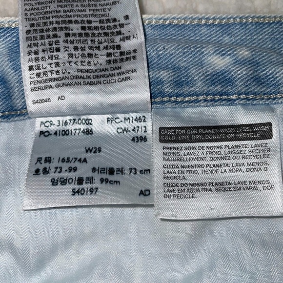 Levi's Orange Tab Reissue Light Blue Acid Wash Denim Jean Shorts Women's 29 EUC - Picture 11 of 11